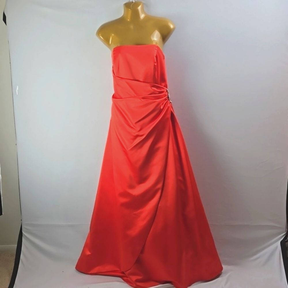 David's Bridal Womens Coral Red Bridesmaids Prom Formal Gown Sz 12
